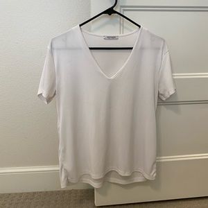 Zara white v neck